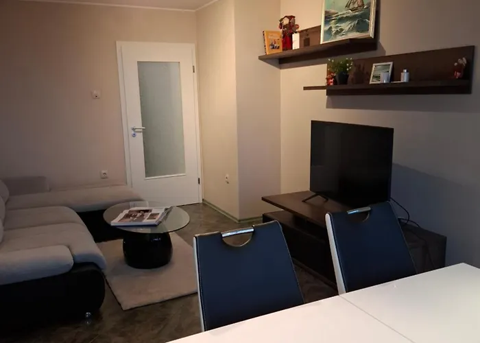 Petar Gembeshev Apartment Varna