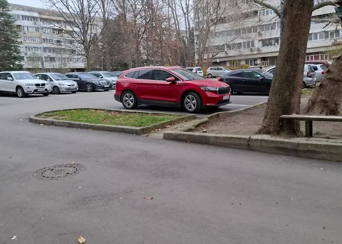 Petar Gembeshev Apartment *