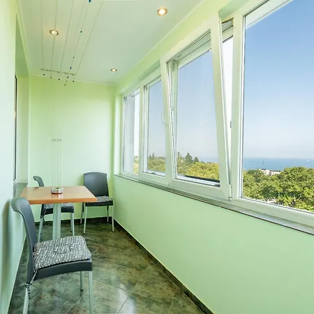 Apartament аpartment Next To The Sea Garden Warna