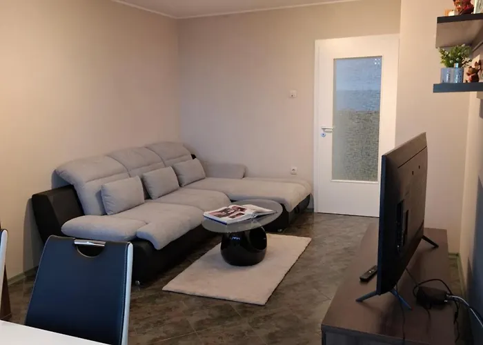 Petar Gembeshev * Варна